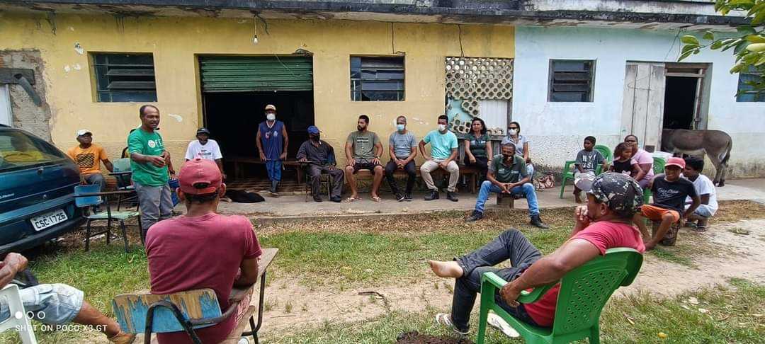 Camacã: Prefeito Paulo do Gás visita produtores rurais da  Associação Aperamcueba